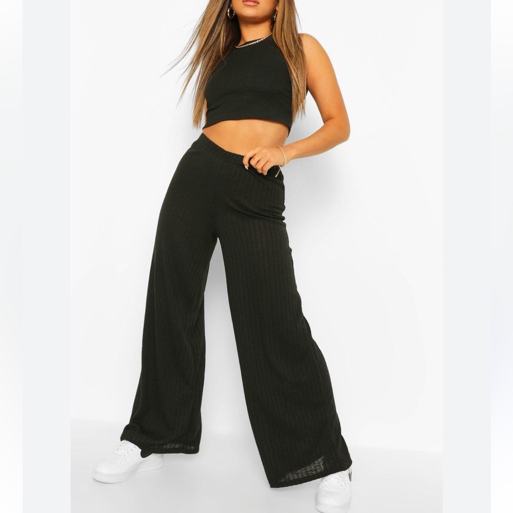 Boohoo black ribbed wide leg pants trousers Size 8